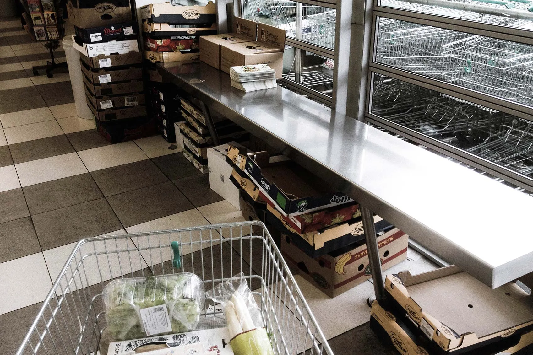 Tragetaschen oder Kartons ?